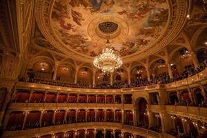 Finálé az Operában