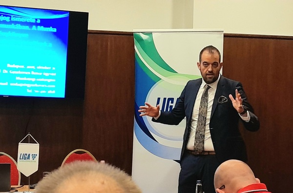 20251021_092952.jpg [md-600]