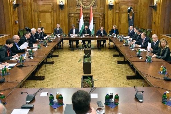 2026-ban is igényelhető a minimálbér emeléshez kapcsolódó szociális hozzájárulási adó támogatása