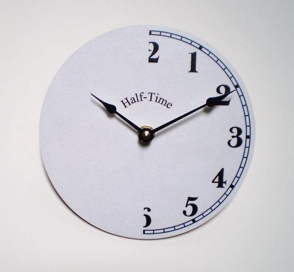 Félidőben a kormány - nem javult a munkaerőpiac és a munkavállalók helyzete sem
