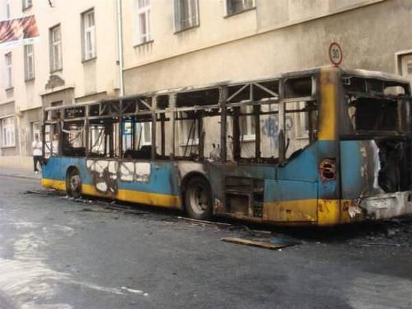 Az utasok biztonsága ne csak a munkavállalók érdeke legyen!