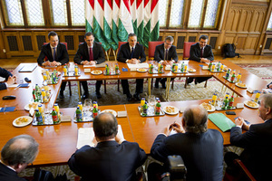 A LIGA tárgyalást kezdeményez a bérajánlásról