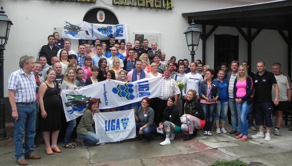 Ne parázz! Szerveződj! Többen erősebbek vagyunk!