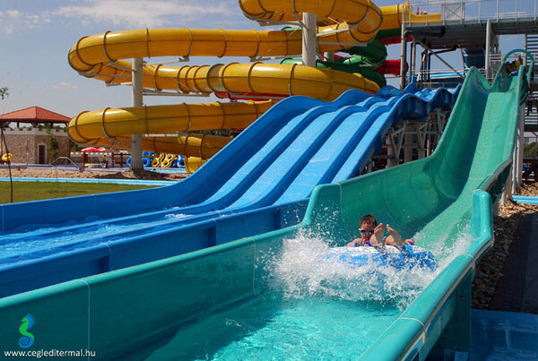 Aquapark nap a Honvédszakszervezet szervezésében